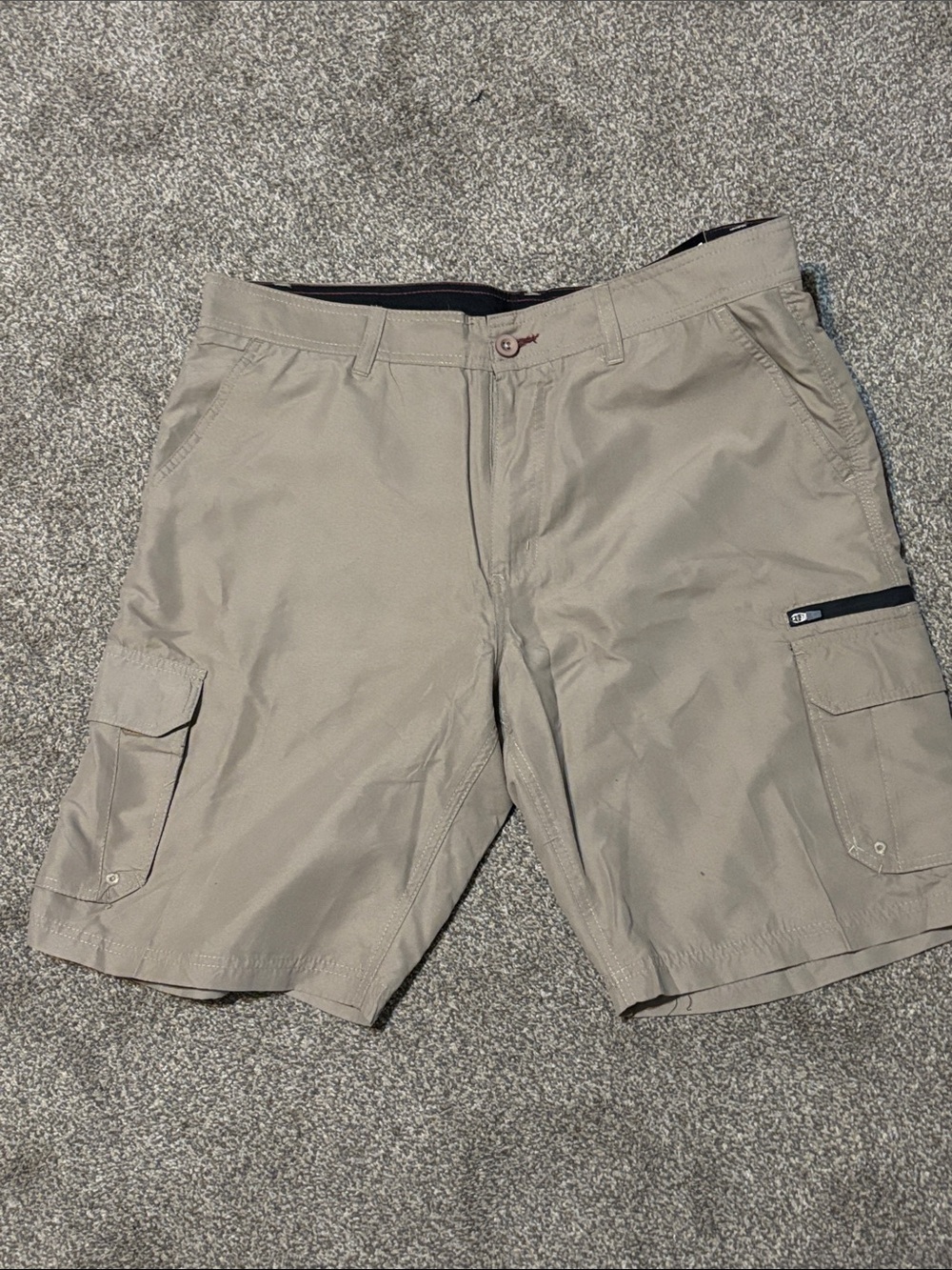 burnside Men's Khaki Cargo Shorts NWT